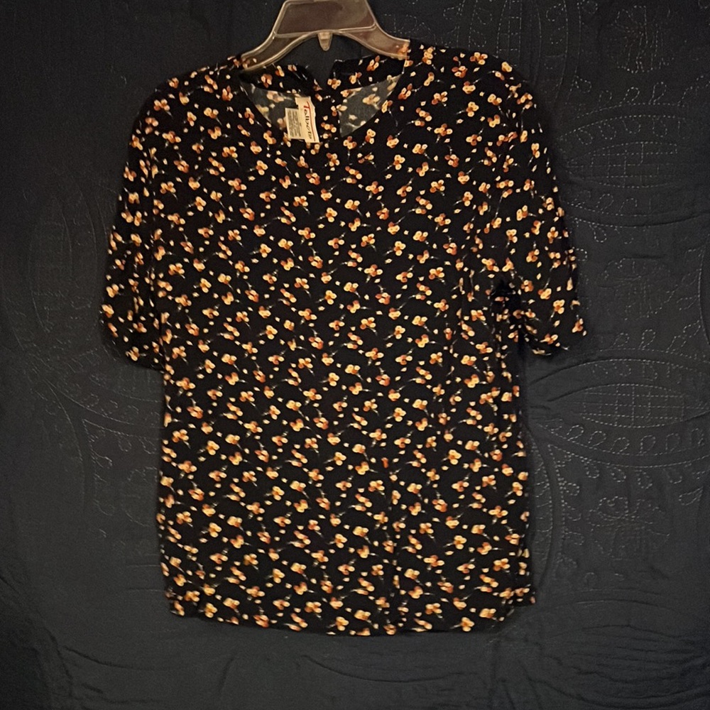 Vintage Talbots size 12 shirt and skirt that match never been used light blue